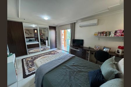 Casa à venda com 390m², 6 quartos e 7 vagas Casa à venda com 390m², 6 quartos e 7 vagasSuíte master Anexo 1