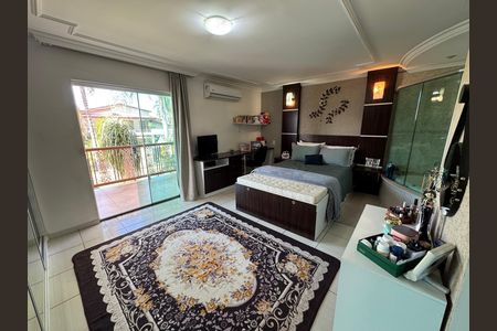 Casa à venda com 390m², 6 quartos e 7 vagas Casa à venda com 390m², 6 quartos e 7 vagasSuíte master Anexo 1