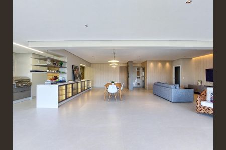 Apartamento para alugar com 227m², 3 quartos e 4 vagasSala