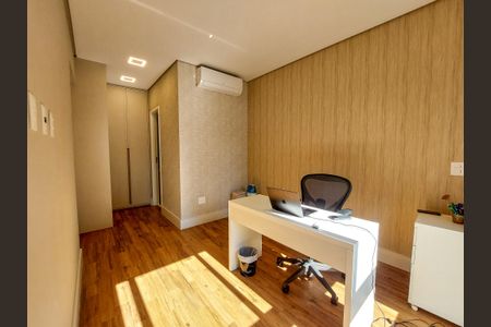 Apartamento para alugar com 227m², 3 quartos e 4 vagasSuíte 1