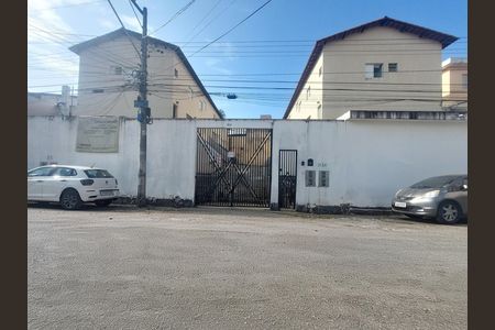 Fachada de casa de condomínio à venda com 3 quartos, 98m² em Vila Sao Paulo, São Paulo