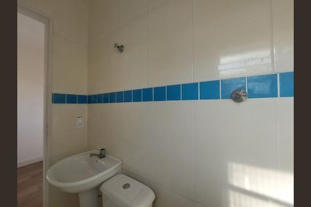 Banheiro da Suíte de casa de condomínio à venda com 3 quartos, 98m² em Vila Sao Paulo, São Paulo
