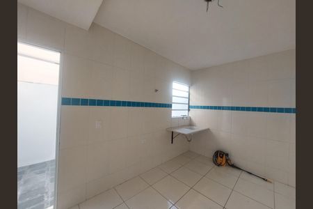 Cozinha de casa de condomínio à venda com 3 quartos, 98m² em Vila Sao Paulo, São Paulo