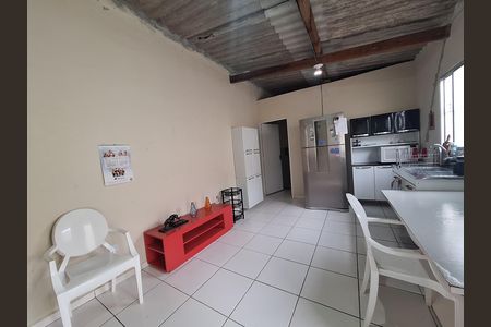 Casa para alugar com 2 quartos, 100m² em Jardim Revista, Suzano