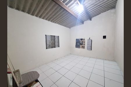 Casa para alugar com 1 quarto, 80m² em Jardim Revista, Suzano