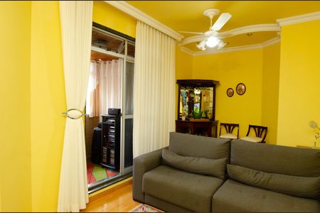 Apartamento à venda com 129m², 3 quartos e 2 vagas Apartamento à venda com 129m², 3 quartos e 2 vagasCobertura