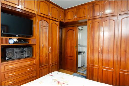 Apartamento à venda com 129m², 3 quartos e 2 vagas Apartamento à venda com 129m², 3 quartos e 2 vagasSuite