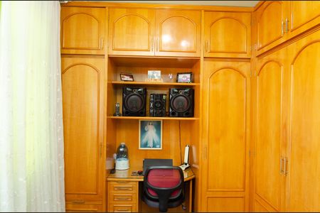 Apartamento à venda com 129m², 3 quartos e 2 vagas Apartamento à venda com 129m², 3 quartos e 2 vagasQuarto 2