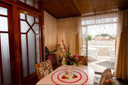 Apartamento à venda com 129m², 3 quartos e 2 vagas Apartamento à venda com 129m², 3 quartos e 2 vagasCobertura