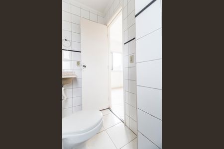 Apartamento para alugar com 62m², 2 quartos e 1 vaga Apartamento para alugar com 62m², 2 quartos e 1 vagaBanheiro da Suíte