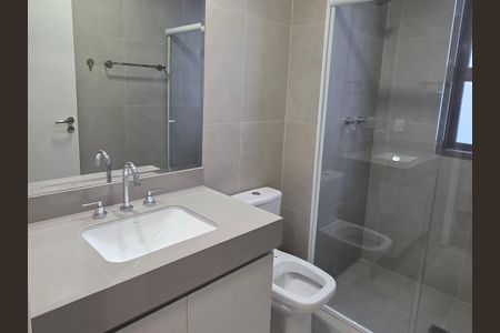 Casa de condomínio para alugar com 230m², 3 quartos e 2 vagasBanheiro