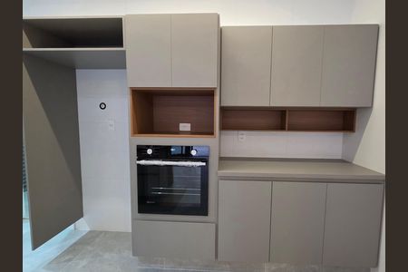 Casa de condomínio para alugar com 230m², 3 quartos e 2 vagasCozinha