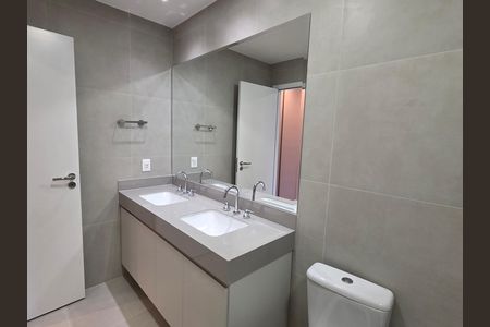 Casa de condomínio para alugar com 230m², 3 quartos e 2 vagasBanheiro