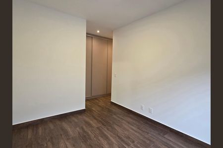 Casa de condomínio para alugar com 230m², 3 quartos e 2 vagasQuarto