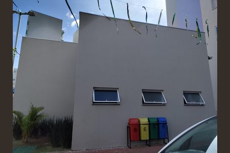 Apartamento para alugar com 50m², 2 quartos e 1 vaga Apartamento para alugar com 50m², 2 quartos e 1 vagaÁrea comum - Salão de festas
