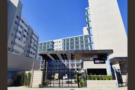 Fachada de apartamento para alugar com 2 quartos, 50m² em Jardim Sao Luiz, Embu das Artes