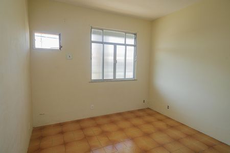 Casa para alugar com 270m², 3 quartos e 3 vagas Casa para alugar com 270m², 3 quartos e 3 vagasQuarto 2