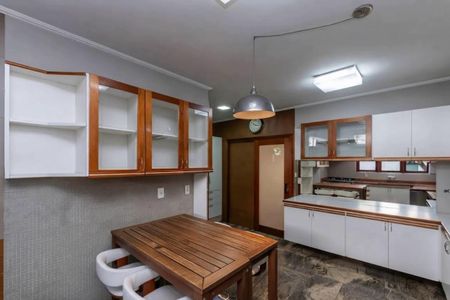 Casa de condomínio à venda com 452m², 4 quartos e 4 vagas Casa de condomínio à venda com 452m², 4 quartos e 4 vagasFoto 16
