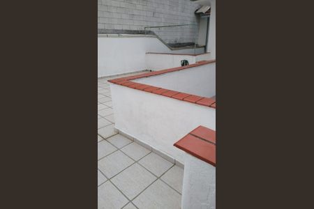 Foto 09 de casa para alugar com 4 quartos, 248m² em Vila Bertioga, São Paulo