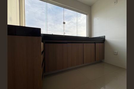 Apartamento para alugar com 120m², 3 quartos e 1 vaga Apartamento para alugar com 120m², 3 quartos e 1 vagaCozinha - Armários