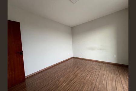 Apartamento para alugar com 120m², 3 quartos e 1 vaga Apartamento para alugar com 120m², 3 quartos e 1 vagaSuíte
