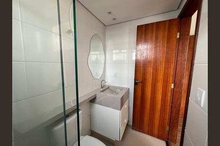 Apartamento para alugar com 120m², 3 quartos e 1 vaga Apartamento para alugar com 120m², 3 quartos e 1 vagaBanheiro da Suíte