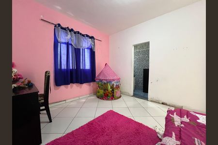 Casa para alugar com 130m², 2 quartos e 2 vagas Casa para alugar com 130m², 2 quartos e 2 vagasSuíte