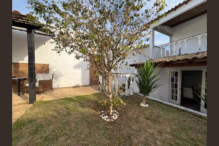 Casa para alugar com 130m², 2 quartos e 2 vagas Casa para alugar com 130m², 2 quartos e 2 vagasJardim
