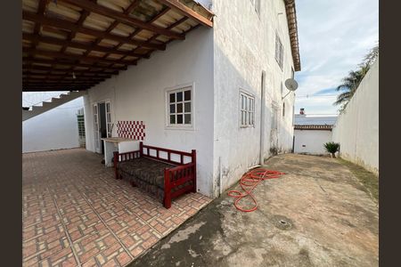 Casa para alugar com 280m², 2 quartos e 2 vagas Casa para alugar com 280m², 2 quartos e 2 vagasÁrea comum