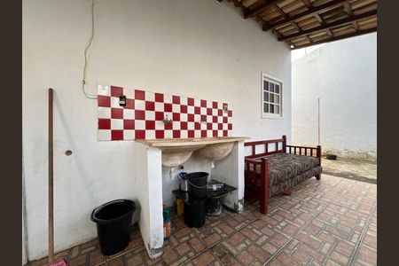 Casa para alugar com 280m², 2 quartos e 2 vagas Casa para alugar com 280m², 2 quartos e 2 vagasÁrea de Serviço