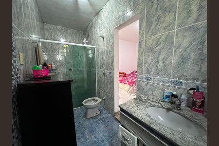 Casa para alugar com 360m², 4 quartos e 3 vagas Casa para alugar com 360m², 4 quartos e 3 vagasBanheiro da Suíte 2