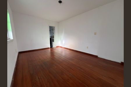 Casa para alugar com 360m², 4 quartos e 3 vagas Casa para alugar com 360m², 4 quartos e 3 vagasSuíte 1