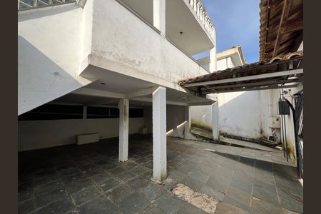Garagem de casa para alugar com 4 quartos, 360m² em Aeroporto, Juiz de Fora