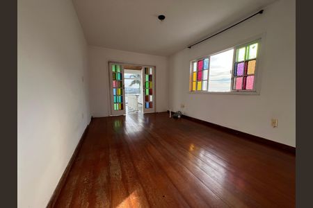 Casa para alugar com 360m², 4 quartos e 3 vagas Casa para alugar com 360m², 4 quartos e 3 vagasSuíte 1