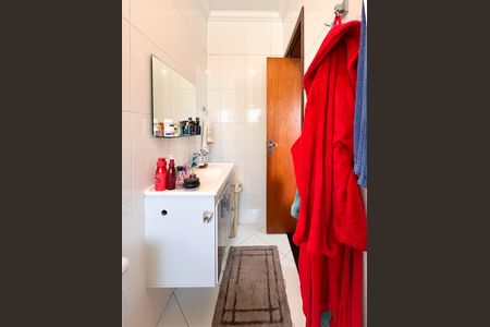 Casa à venda com 250m², 3 quartos e 2 vagasBanheiro da Suíte