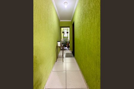 Casa à venda com 250m², 3 quartos e 2 vagasEntrada