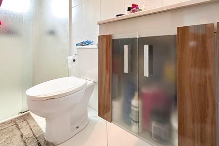 Casa à venda com 250m², 3 quartos e 2 vagasBanheiro da Suíte