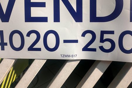 Casa à venda com 250m², 3 quartos e 2 vagasTZWM-517
