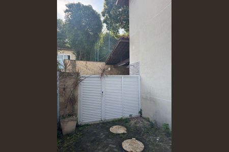 Garagem de casa de condomínio à venda com 3 quartos, 103m² em Pechincha, Rio de Janeiro