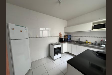 Apartamento para alugar com 81m², 2 quartos e 1 vaga Apartamento para alugar com 81m², 2 quartos e 1 vagaCozinha