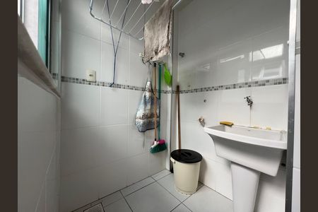 Área de Serviço de apartamento para alugar com 2 quartos, 81m² em São Mateus, Juiz de Fora