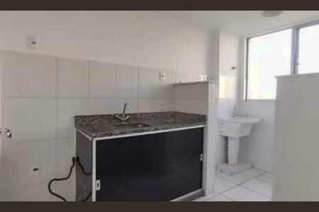 Cozinha de apartamento para alugar com 2 quartos, 47m² em Jardim Guanabara, Belo Horizonte