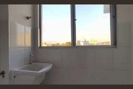 Área de serviço de apartamento para alugar com 2 quartos, 47m² em Jardim Guanabara, Belo Horizonte