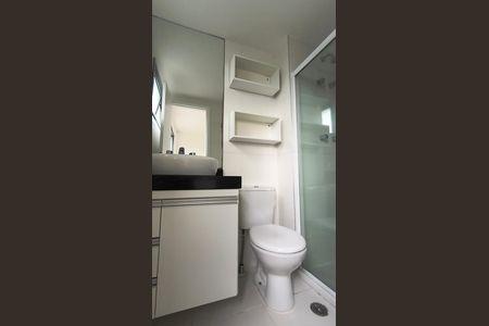 Apartamento para alugar com 81m², 2 quartos e 1 vaga Apartamento para alugar com 81m², 2 quartos e 1 vagaBanheiro da Suíte 1