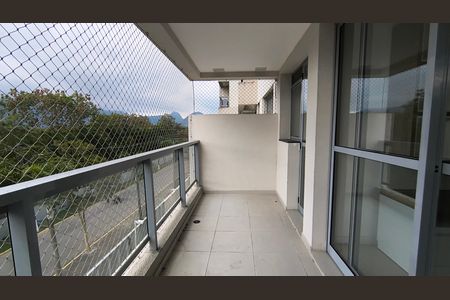 Apartamento para alugar com 81m², 2 quartos e 1 vaga Apartamento para alugar com 81m², 2 quartos e 1 vagaVaranda