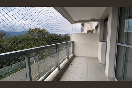 Apartamento para alugar com 81m², 2 quartos e 1 vaga Apartamento para alugar com 81m², 2 quartos e 1 vagaVaranda