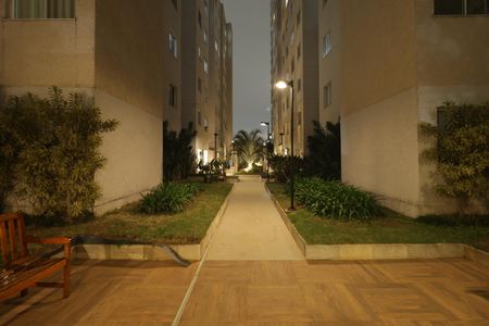Apartamento à venda com 35m², 2 quartos e sem vagaÁrea comum