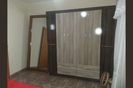 Foto 02 de casa à venda com 4 quartos, 300m² em Vila Monumento, São Paulo