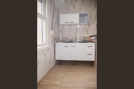 Cozinha de kitnet/studio para alugar com 1 quarto, 24m² em Bela Vista, São Paulo