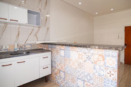 Cozinha de kitnet/studio para alugar com 1 quarto, 24m² em Bela Vista, São Paulo
